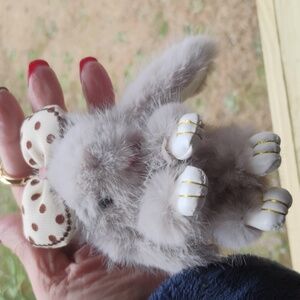 BUY IT NOW PRICE 1 Light Gray bunny Bag Charm